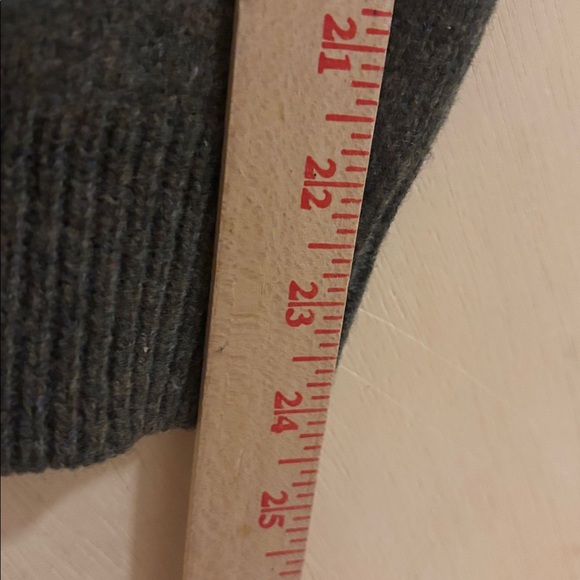 SKYR Lambswool Sweater. Large. - Picture 4 of 7